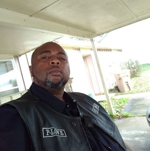 Meet your Posher, Ernest